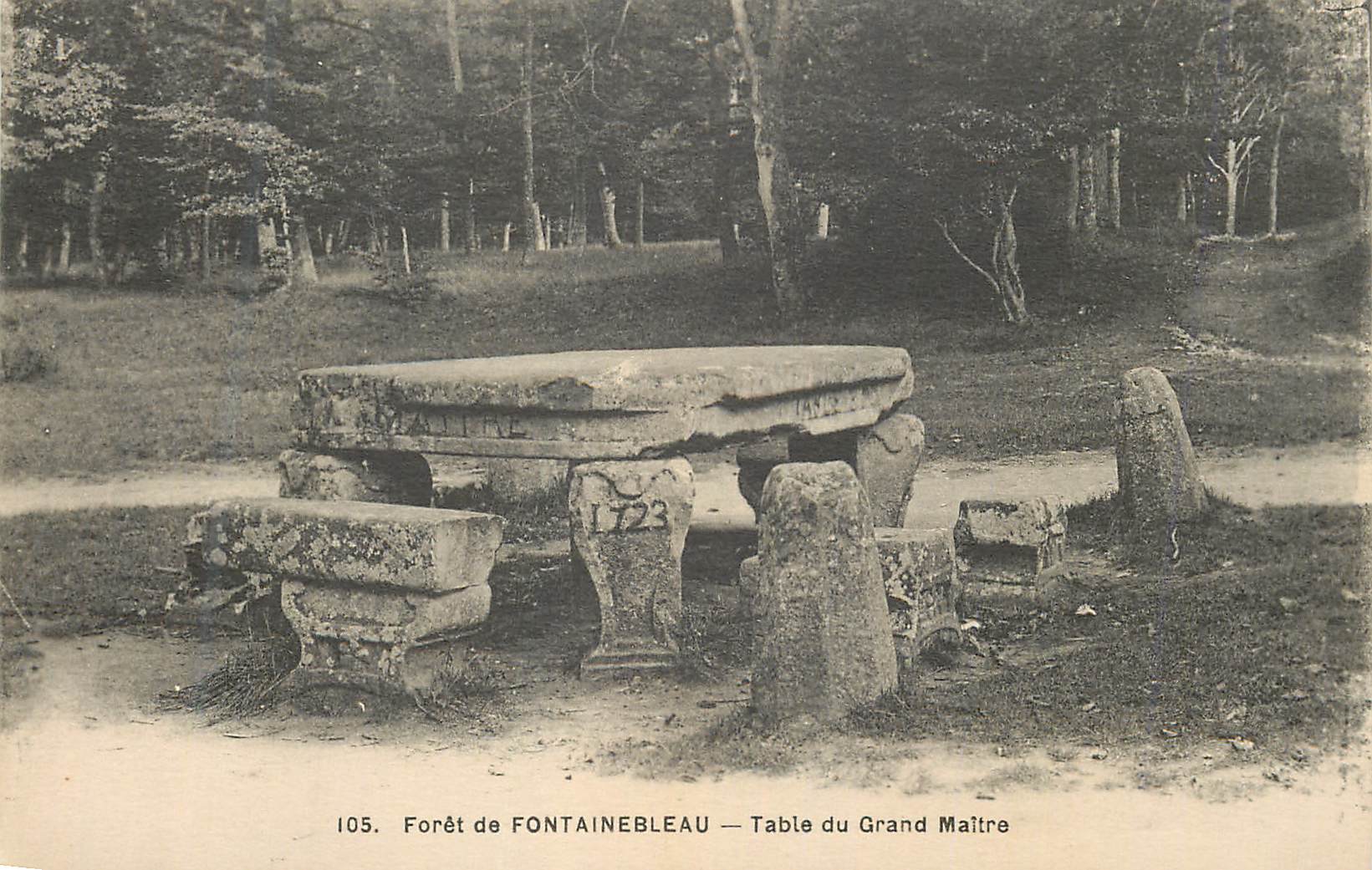 Bosque de FONTAINEBLEAU — Mesa del Gran Maestre